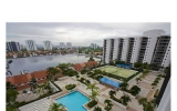 3610 YACHT CLUB DR # 802 Miami, FL 33180 - Image 5872255