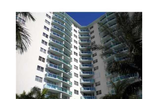 3901 OCEAN DR # 9V - Image 10653973