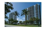 3675 N COUNTRY CLUB DR # 401 Miami, FL 33180 - Image 11563453