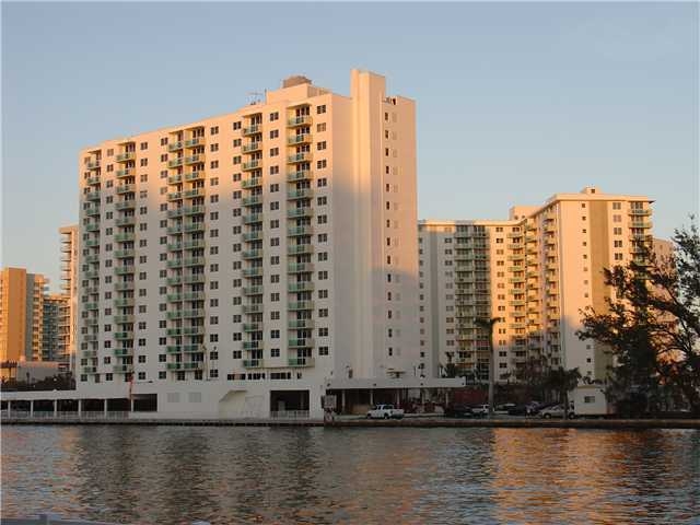 3000 S Ocean DR # 1216 - Image 14145004