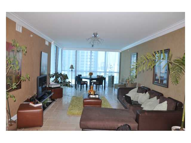 3101 S OCEAN DR # 1904 - Image 17293153